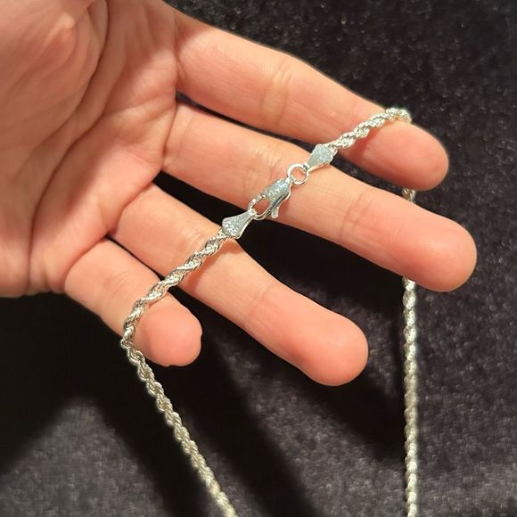 (Rare) Louis Vuitton #323 Lock and Key Silver with 925 Silver Chain 20” - Picture 10 of 11